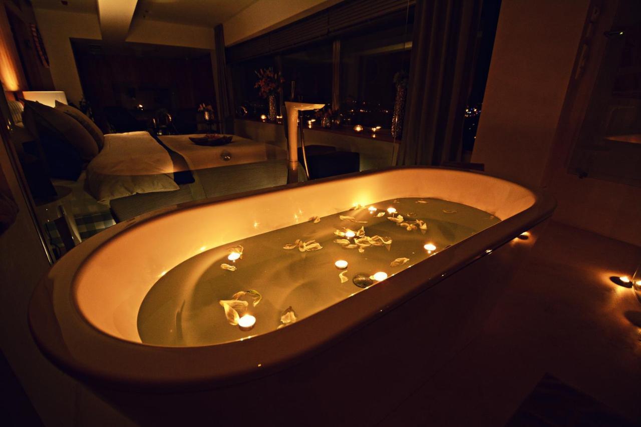 Sky Suite Hotel Prague Exterior photo